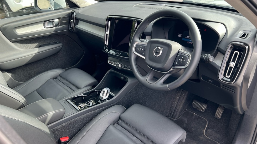 Used Volvo XC40 2024 for sale - 76871466: Photo 5