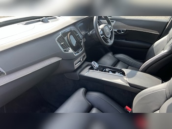 Used Volvo XC90 2024 for sale - 77050973: Photo