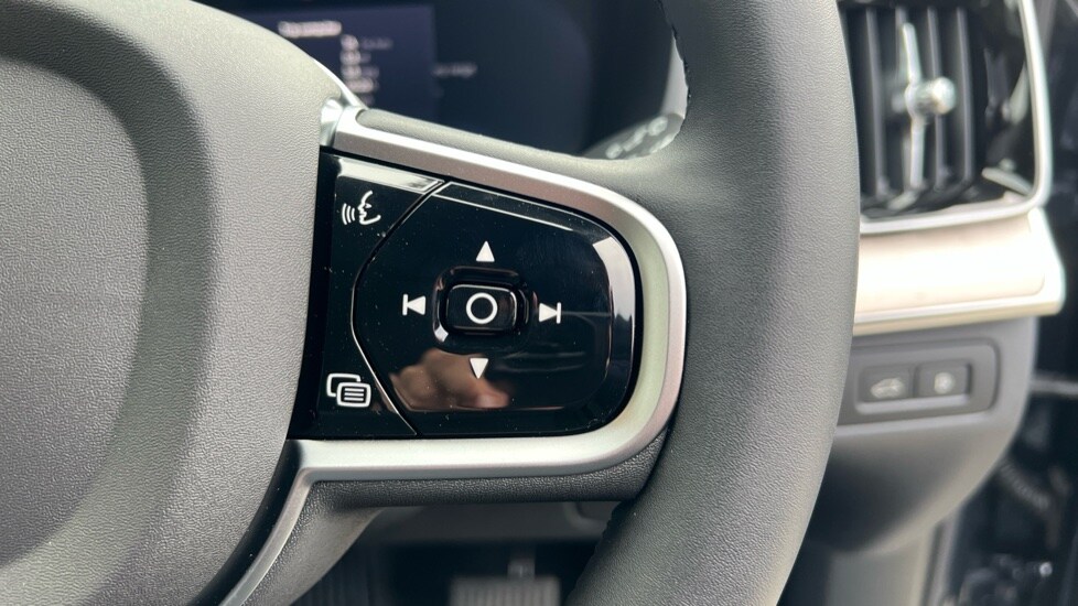 Used Volvo XC90 2025 for sale - 76067095: Photo 19