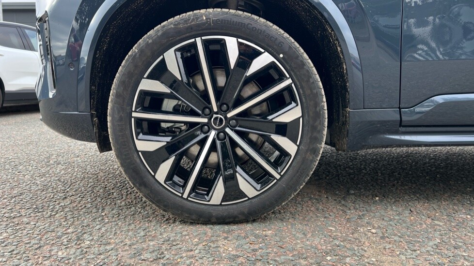 Used Volvo XC90 2025 for sale - 76067095: Photo 25