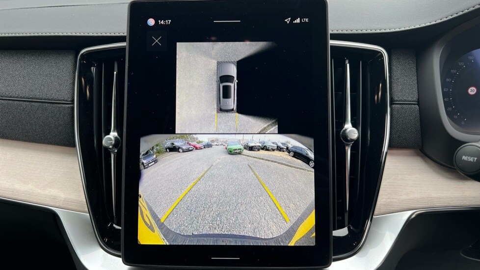 Used Volvo XC90 2025 for sale - 76067095: Photo 32