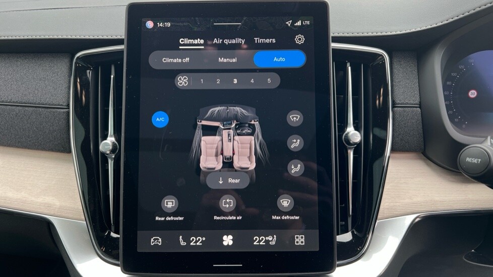 Used Volvo XC90 2025 for sale - 76067095: Photo 36