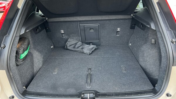 Used Volvo XC40 2024 for sale - 76168583: Photo 17