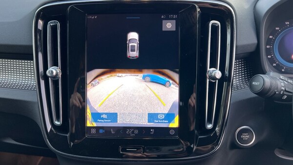 Used Volvo XC40 2024 for sale - 76168583: Photo 32