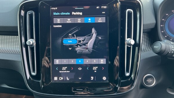 Used Volvo XC40 2024 for sale - 76168583: Photo 35
