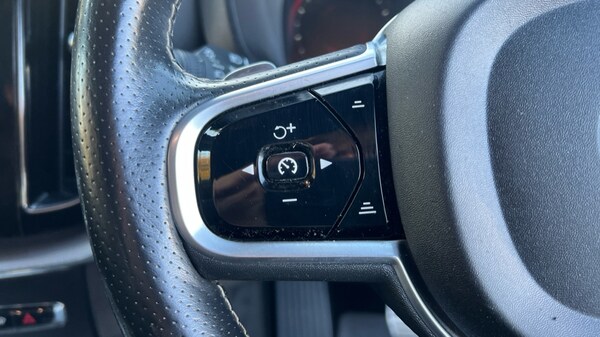 Used Volvo XC60 2018 for sale - 76289813: Photo 18