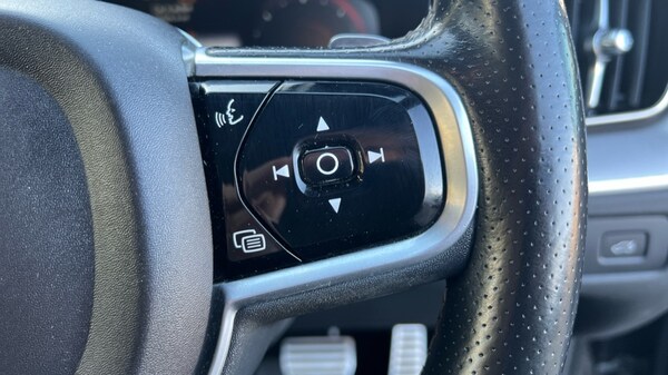 Used Volvo XC60 2018 for sale - 76289813: Photo 19