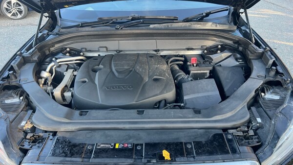 Used Volvo XC60 2018 for sale - 76289813: Photo 23
