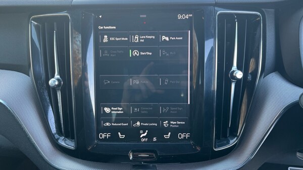 Used Volvo XC60 2018 for sale - 76289813: Photo 32