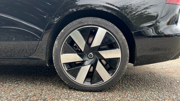 Used Volvo V60 2025 for sale - 75509657: Photo 26