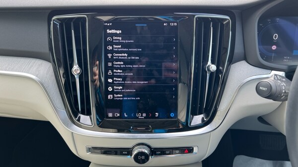 Used Volvo V60 2025 for sale - 75509657: Photo 33
