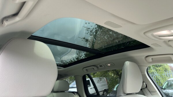 Used Volvo V60 2025 for sale - 75509657: Photo 34