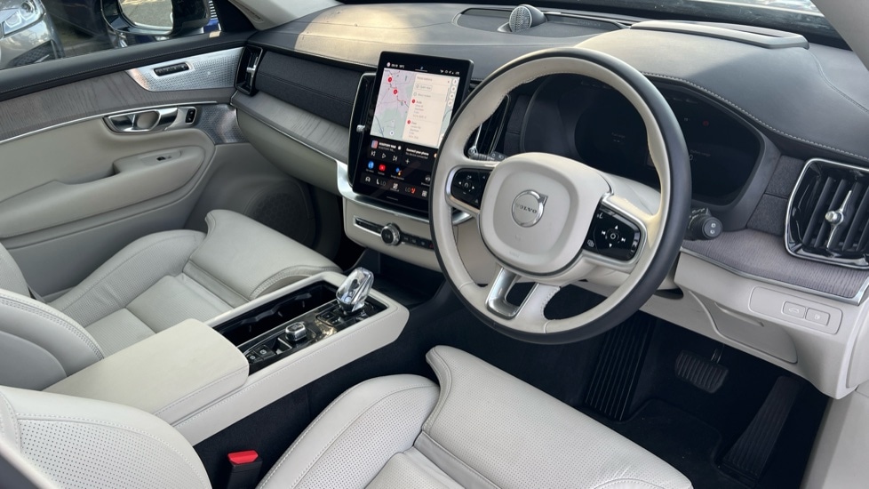 Used Volvo XC90 2025 for sale - 76112445: Photo 5