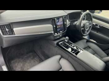 Used Volvo V90 2024 for sale - 74515010: Photo