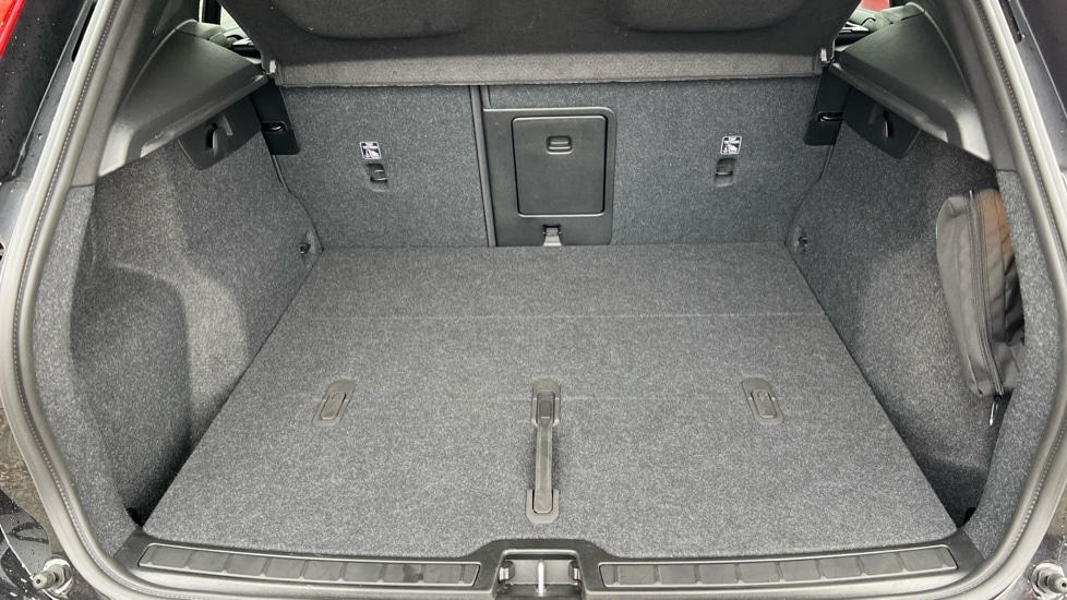 Used Volvo XC40 2024 for sale - 76871692: Photo 17