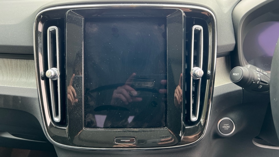 Used Volvo XC40 2024 for sale - 76871692: Photo 20