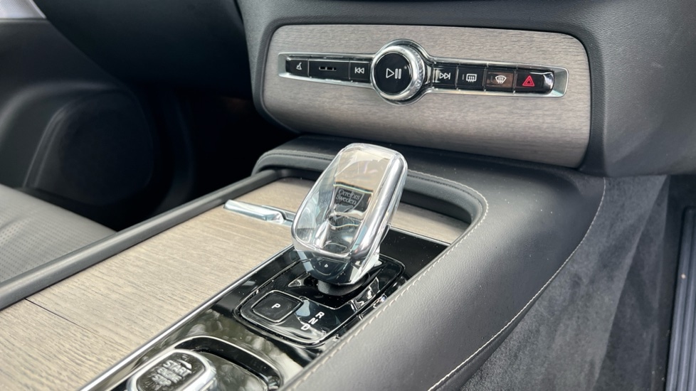 Used Volvo XC90 2023 for sale - 76872790: Photo 14