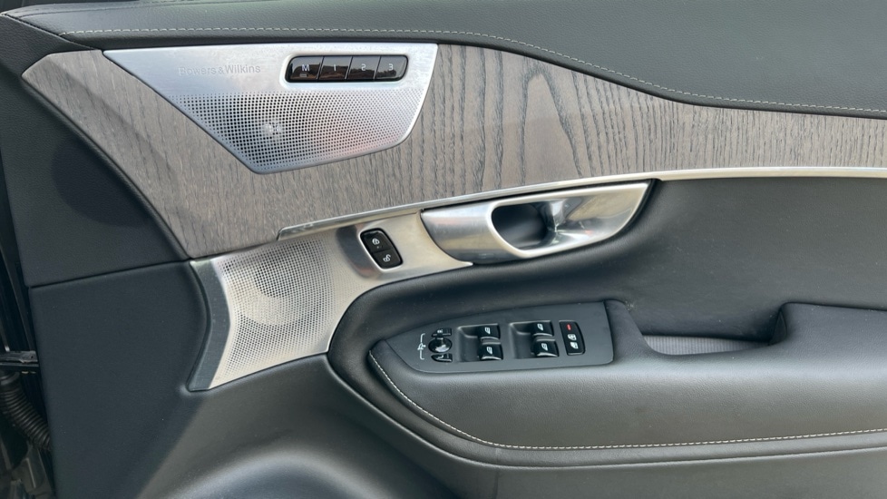 Used Volvo XC90 2023 for sale - 76872790: Photo 15