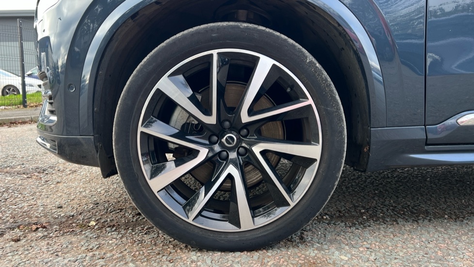 Used Volvo XC90 2023 for sale - 76872790: Photo 25