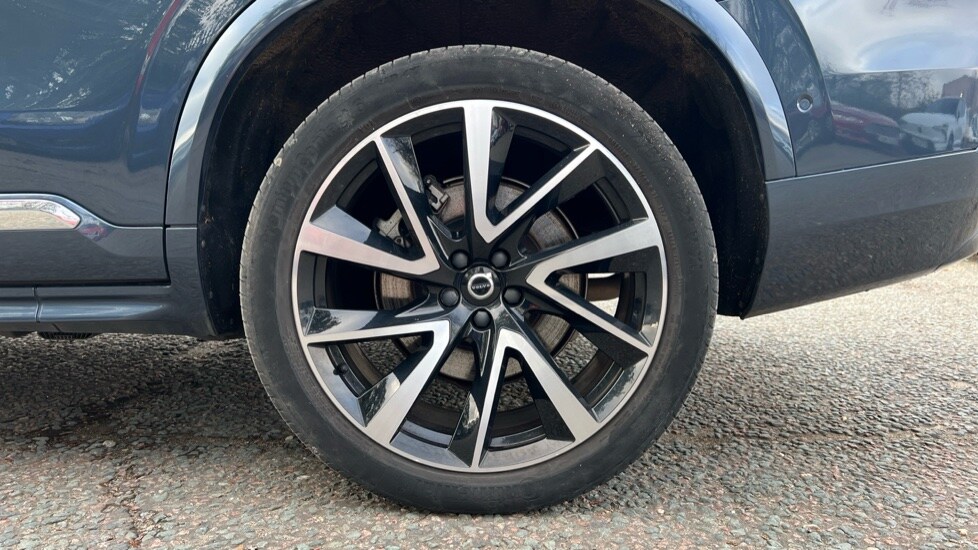 Used Volvo XC90 2023 for sale - 76872790: Photo 26