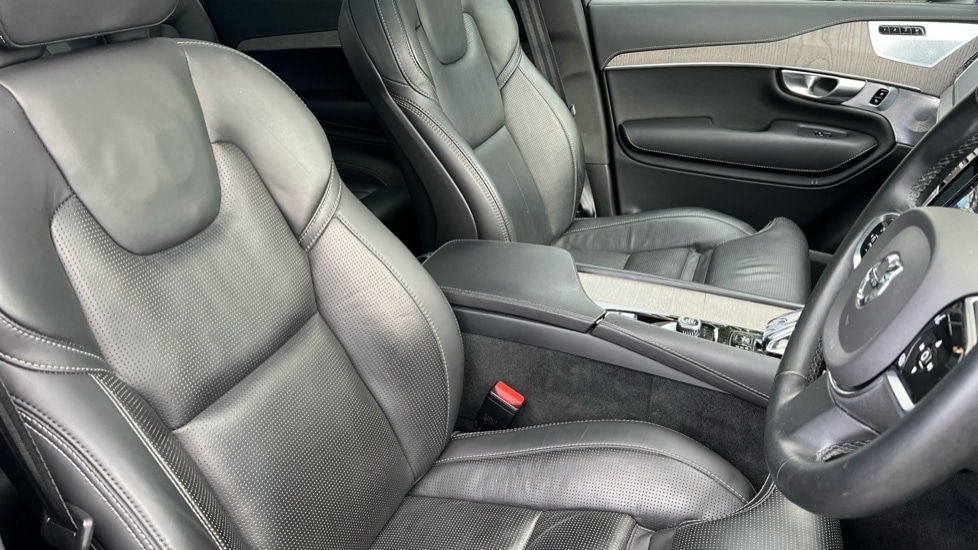Used Volvo XC90 2023 for sale - 76872790: Photo 9
