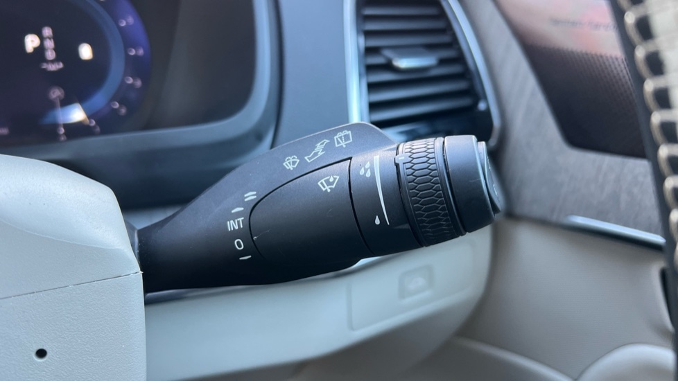 Used Volvo XC90 2024 for sale - 76874142: Photo 28