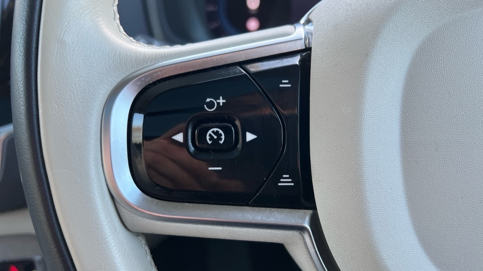 Used Volvo XC90 2024 for sale - 76874142: Photo 38