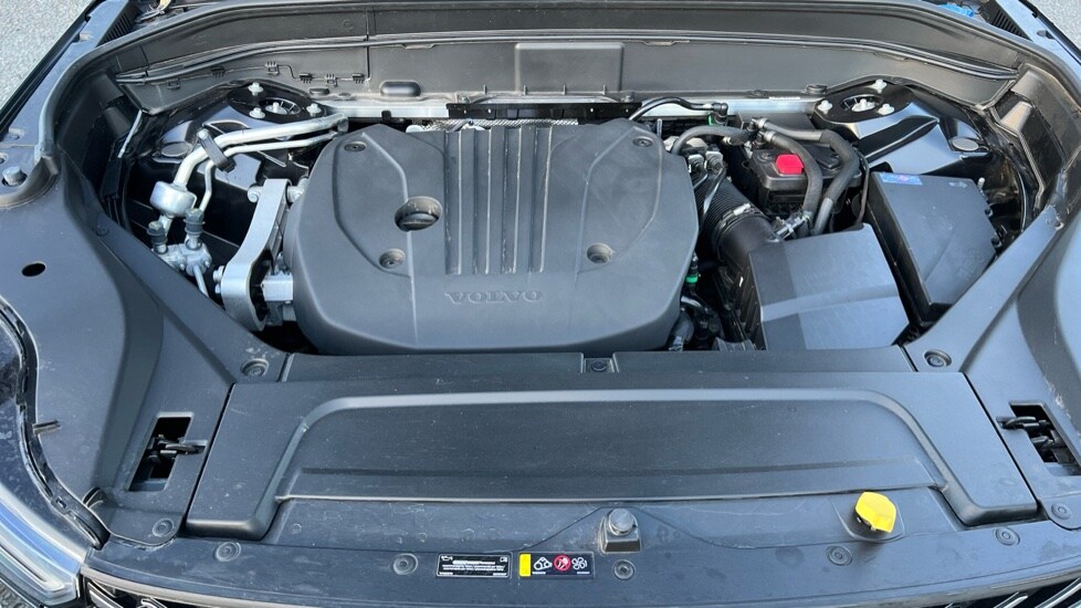 Used Volvo XC90 2025 for sale - 76842126: Photo 23