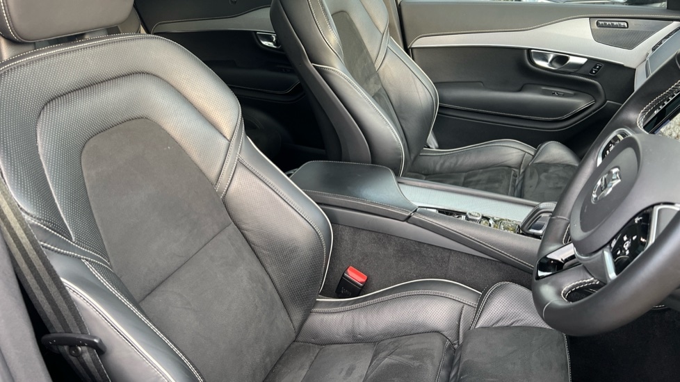Used Volvo XC90 2021 for sale - 76874960: Photo 9