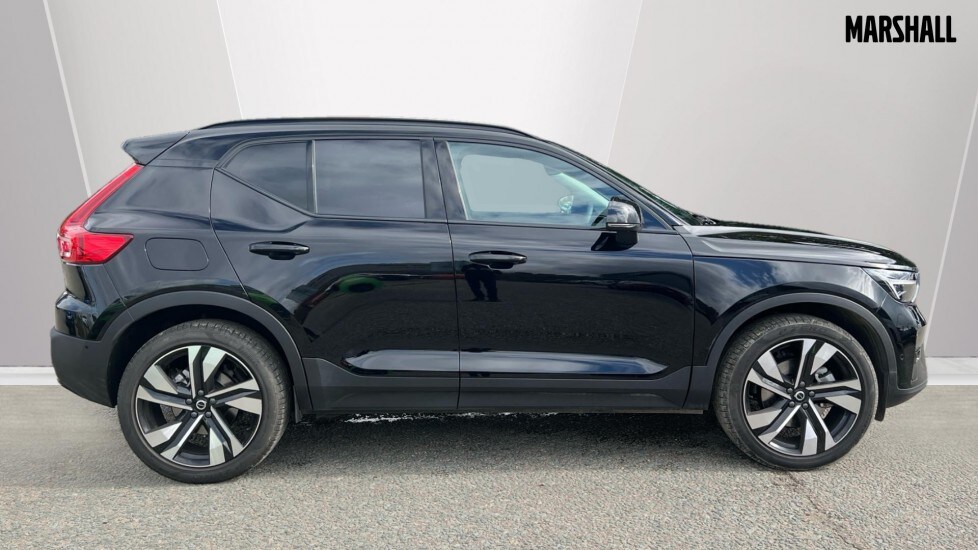 Used Volvo XC40 2025 for sale - 76014991: Photo 3