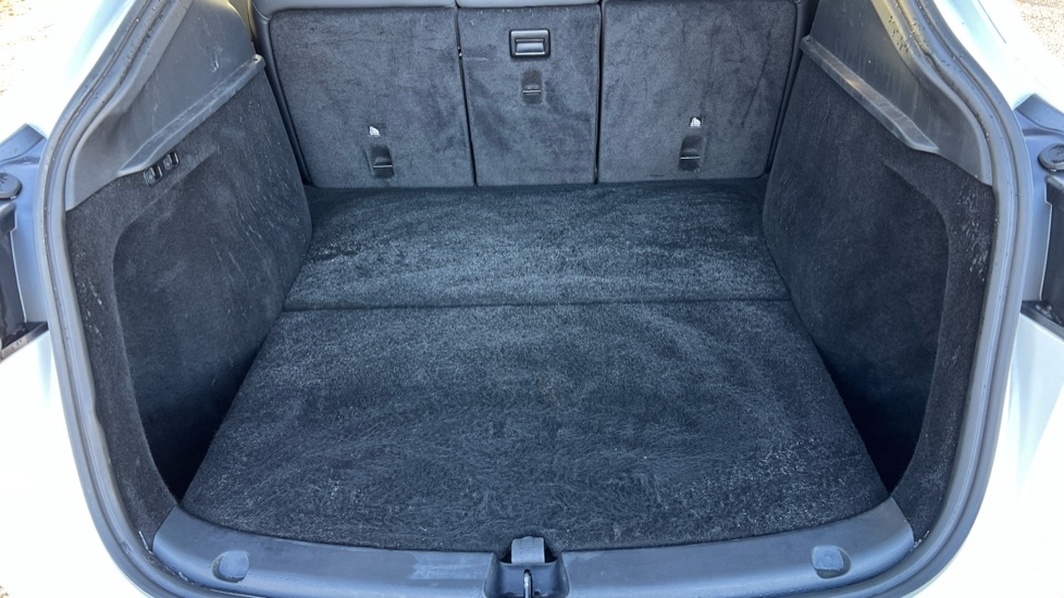 Used Tesla Model Y 2024 for sale - 76872816: Photo 15