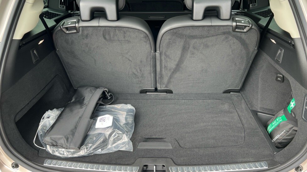 Used Volvo XC90 2025 for sale - 76870420: Photo 17