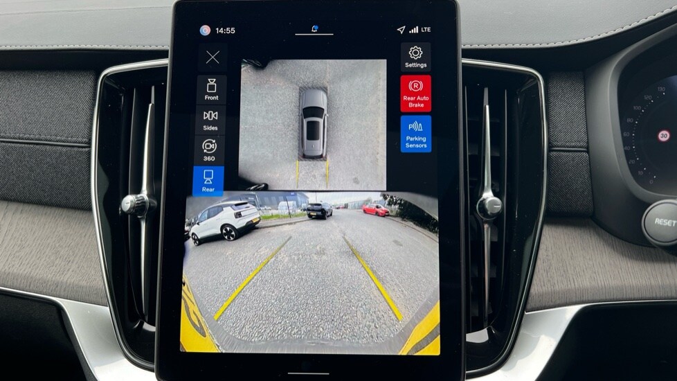 Used Volvo XC90 2025 for sale - 76870420: Photo 32