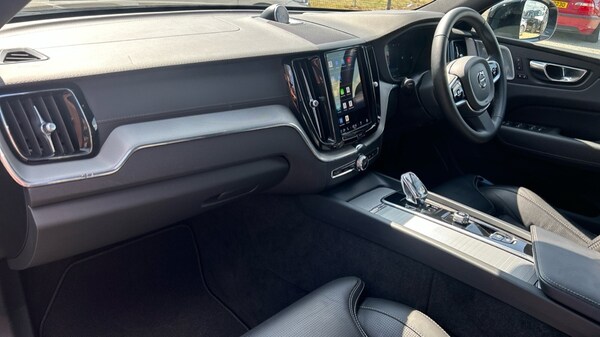 Used Volvo XC60 2024 for sale - 75547387: Photo 4