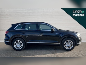 Used Volkswagen Touareg 2019 for sale - 76312075: Photo