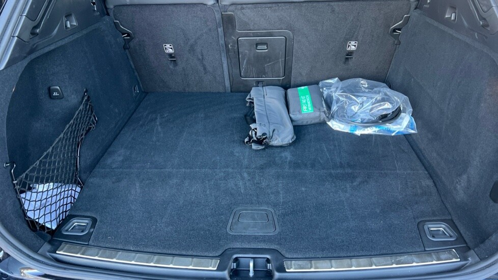 Used Volvo XC60 2025 for sale - 76873339: Photo 17