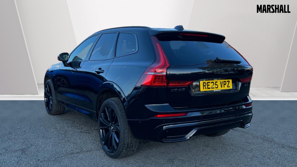 Used Volvo XC60 2025 for sale - 76873339: Photo 2