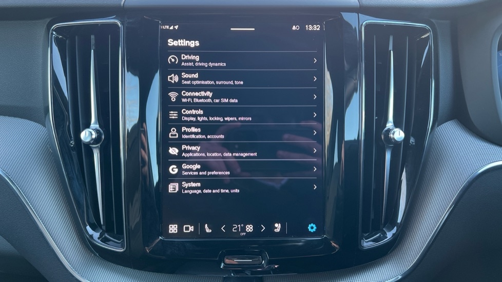 Used Volvo XC60 2025 for sale - 76873339: Photo 33