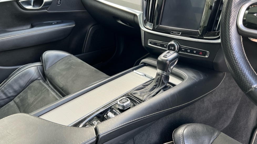 Used Volvo V90 2019 for sale - 76034011: Photo 14