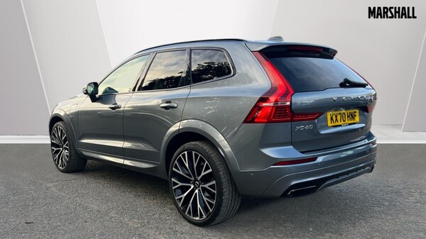 Used Volvo XC60 2020 for sale - 76008172: Photo 2