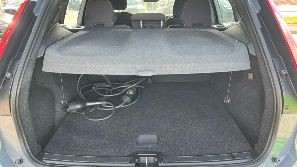 Used Volvo XC40 2023 for sale - 76079402: Photo 17