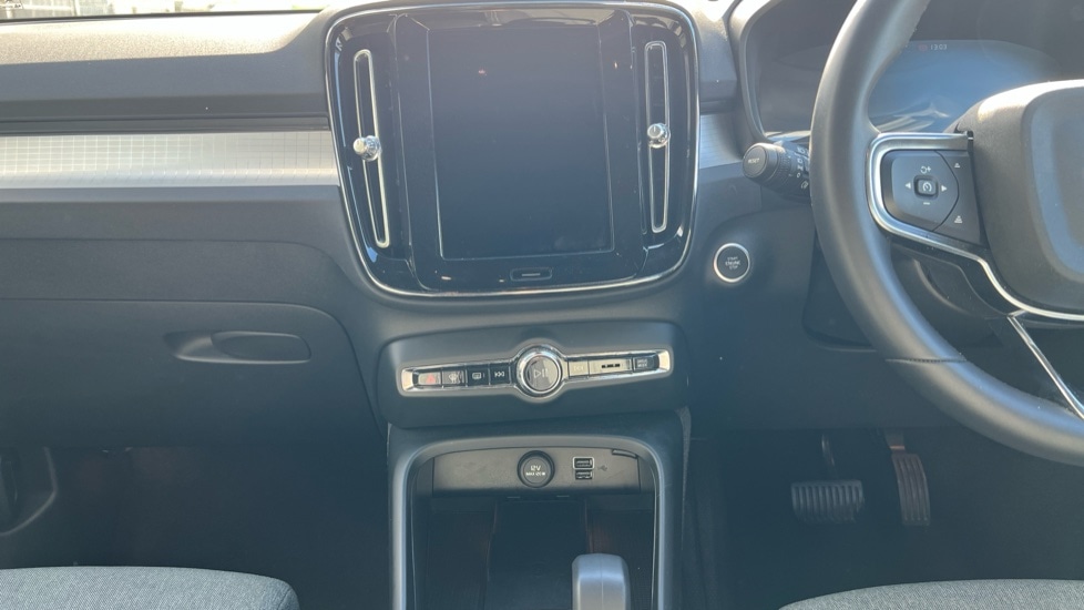 Used Volvo XC40 2023 for sale - 76079402: Photo 22