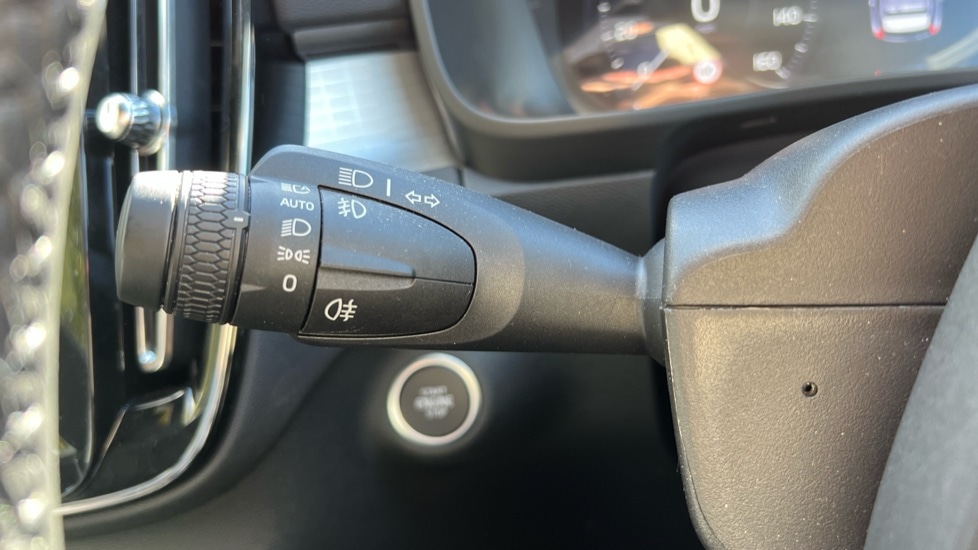 Used Volvo XC40 2023 for sale - 76079402: Photo 27