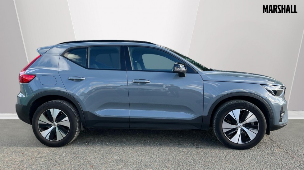 Used Volvo XC40 2023 for sale - 76079402: Photo 3