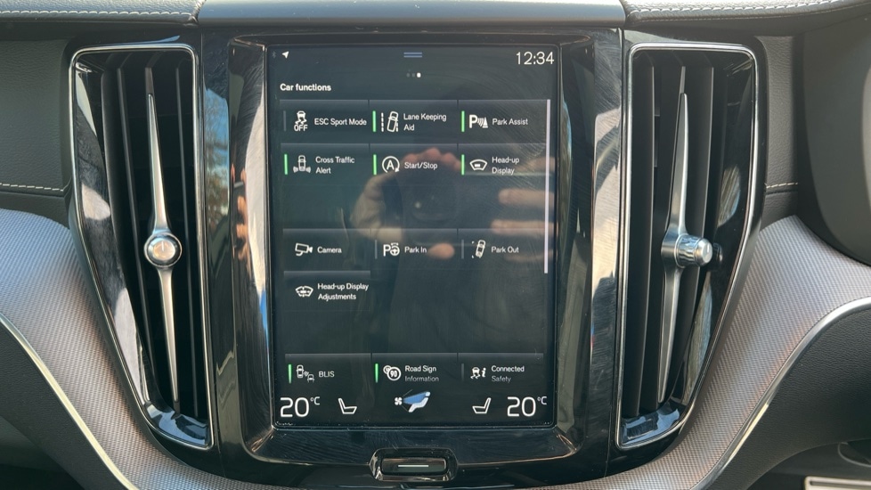 Used Volvo XC60 2019 for sale - 76966665: Photo 33