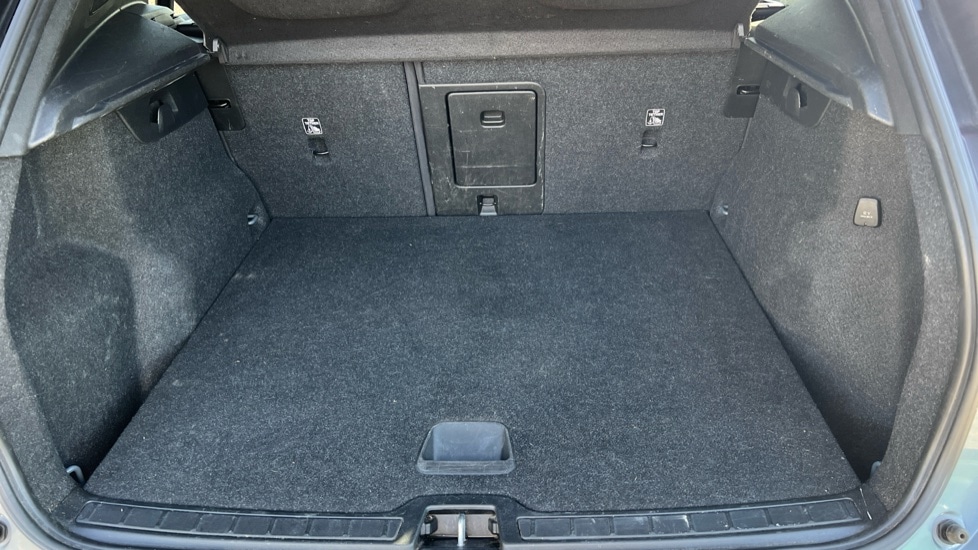 Used Volvo XC40 2020 for sale - 76104309: Photo 17