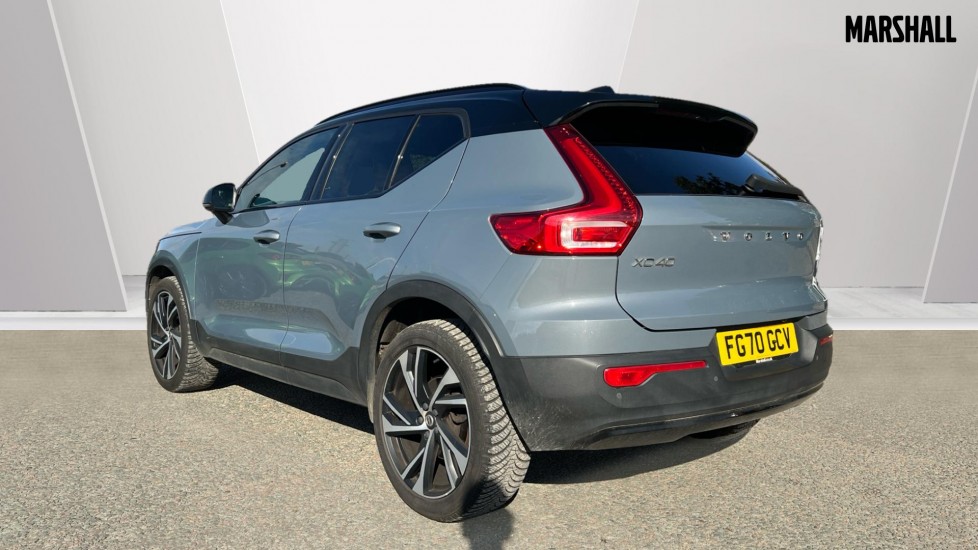Used Volvo XC40 2020 for sale - 76104309: Photo 2