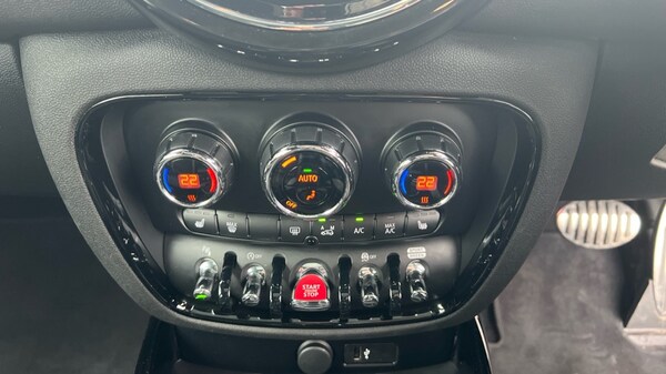 Used MINI Cooper 2023 for sale - 76092085: Photo 29