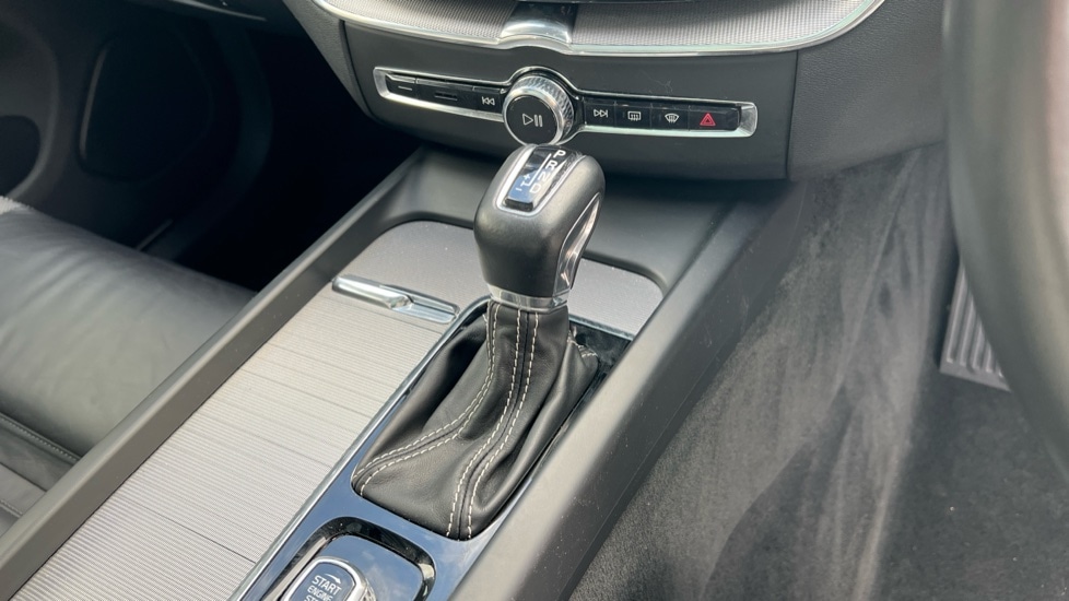 Used Volvo XC60 2019 for sale - 76289925: Photo 14