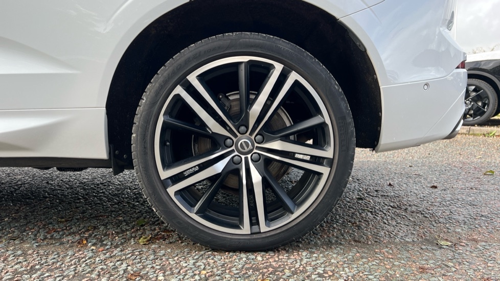 Used Volvo XC60 2019 for sale - 76289925: Photo 26